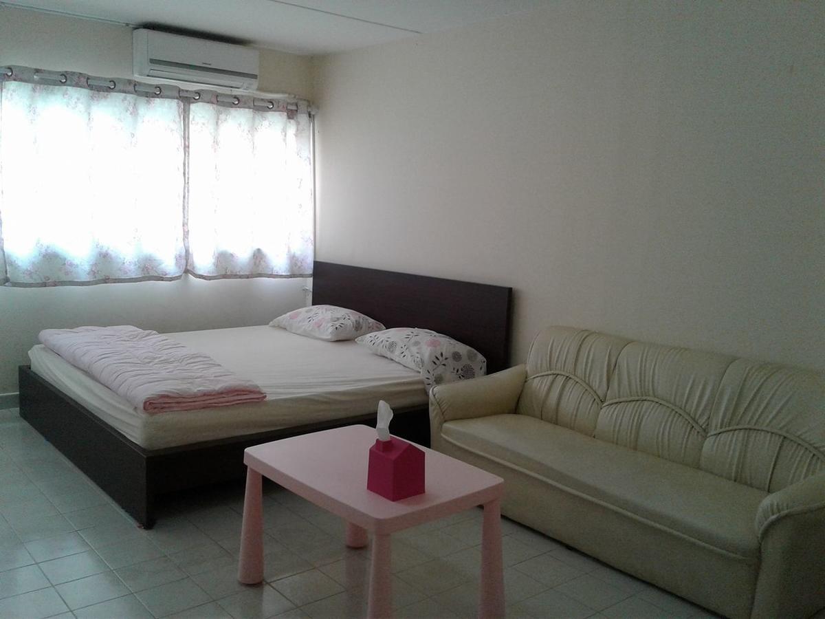 Impact Challenger Muang Thong Thani Service Apartment Бангкок Экстерьер фото